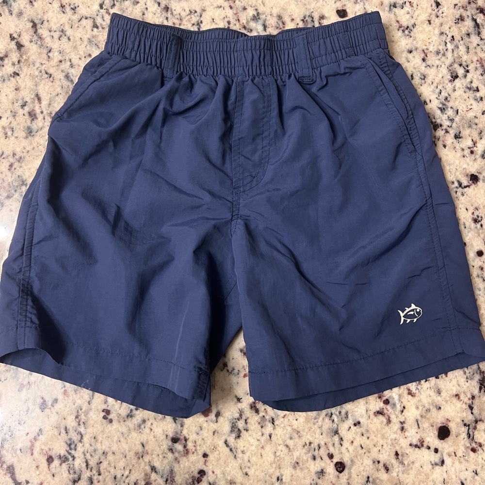 Southern tide performance Shorts with Fish Logo